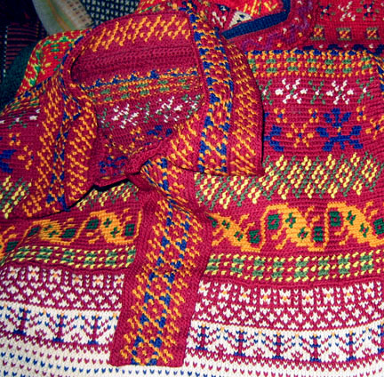 krkorsnassweatercollardetail1.jpg